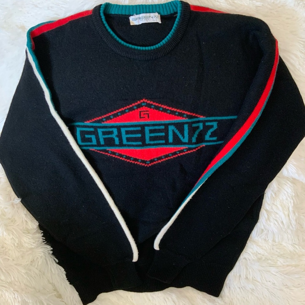 Men's Black Crewneck Sweater with Red and Teal Design - for Golf ⛳️